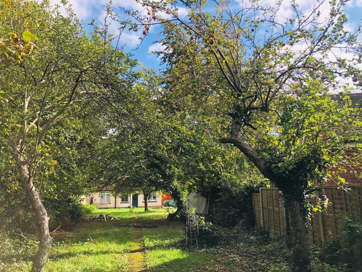 Ferienwohnung Amazing Quiet Garden House Near London Luton Airport Exterior foto