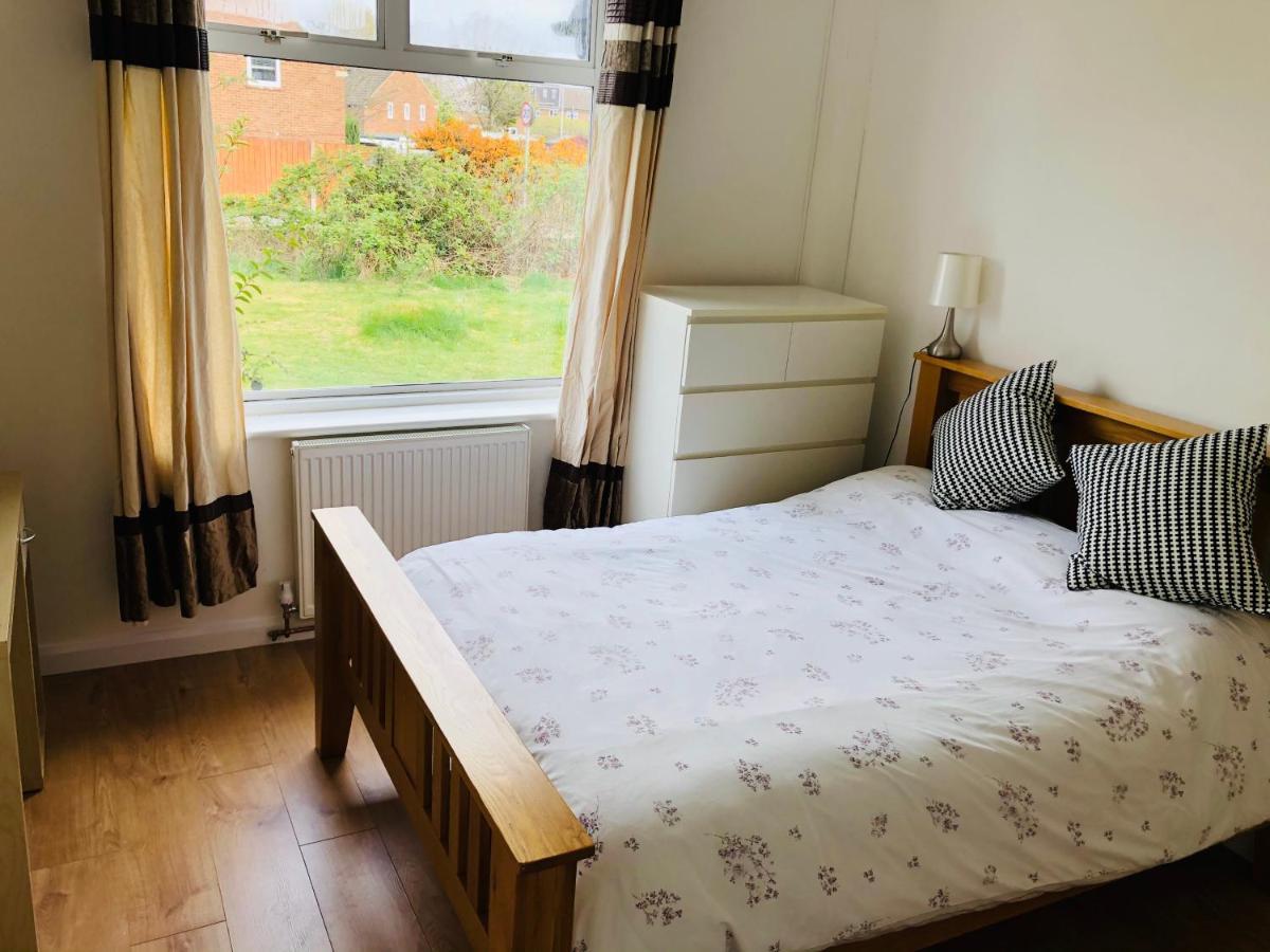 Ferienwohnung Amazing Quiet Garden House Near London Luton Airport Exterior foto