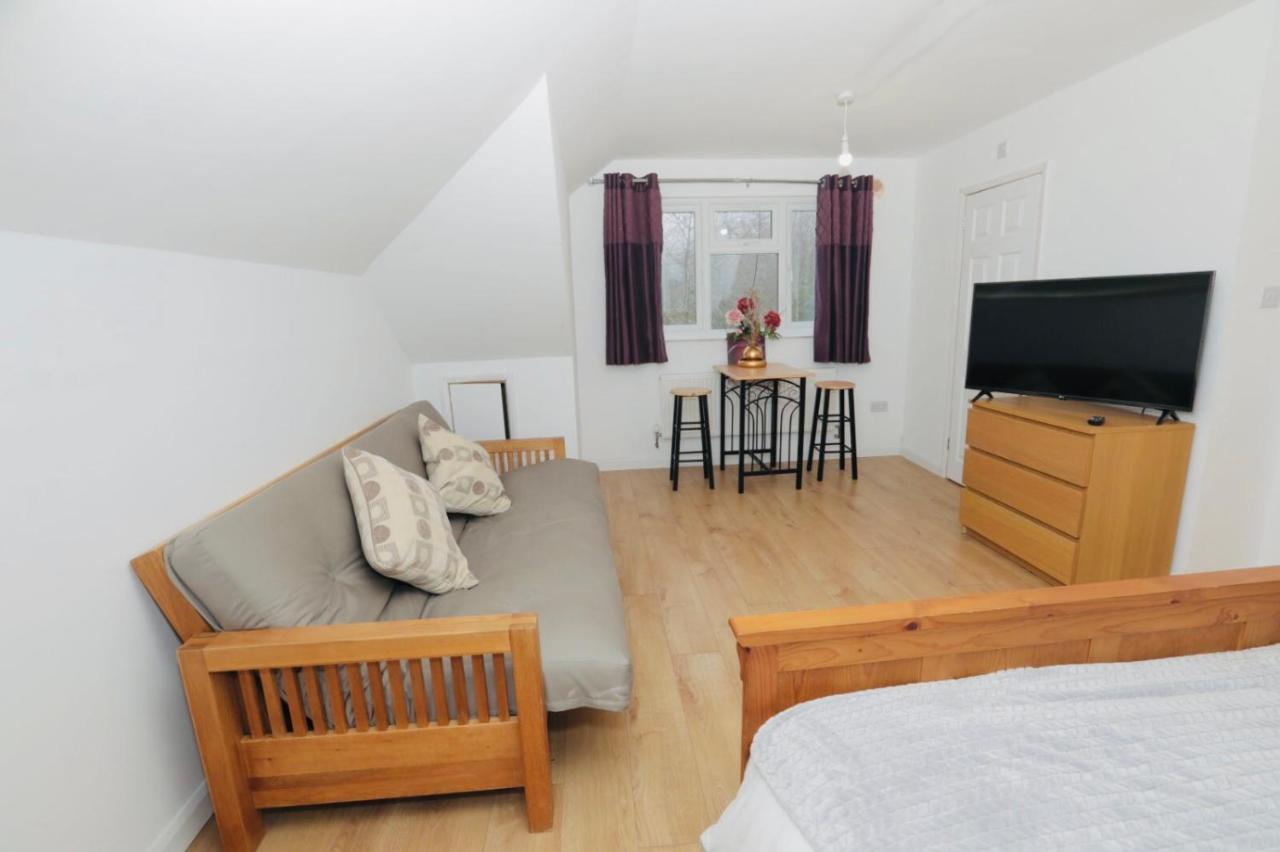 Ferienwohnung Amazing Quiet Garden House Near London Luton Airport Exterior foto