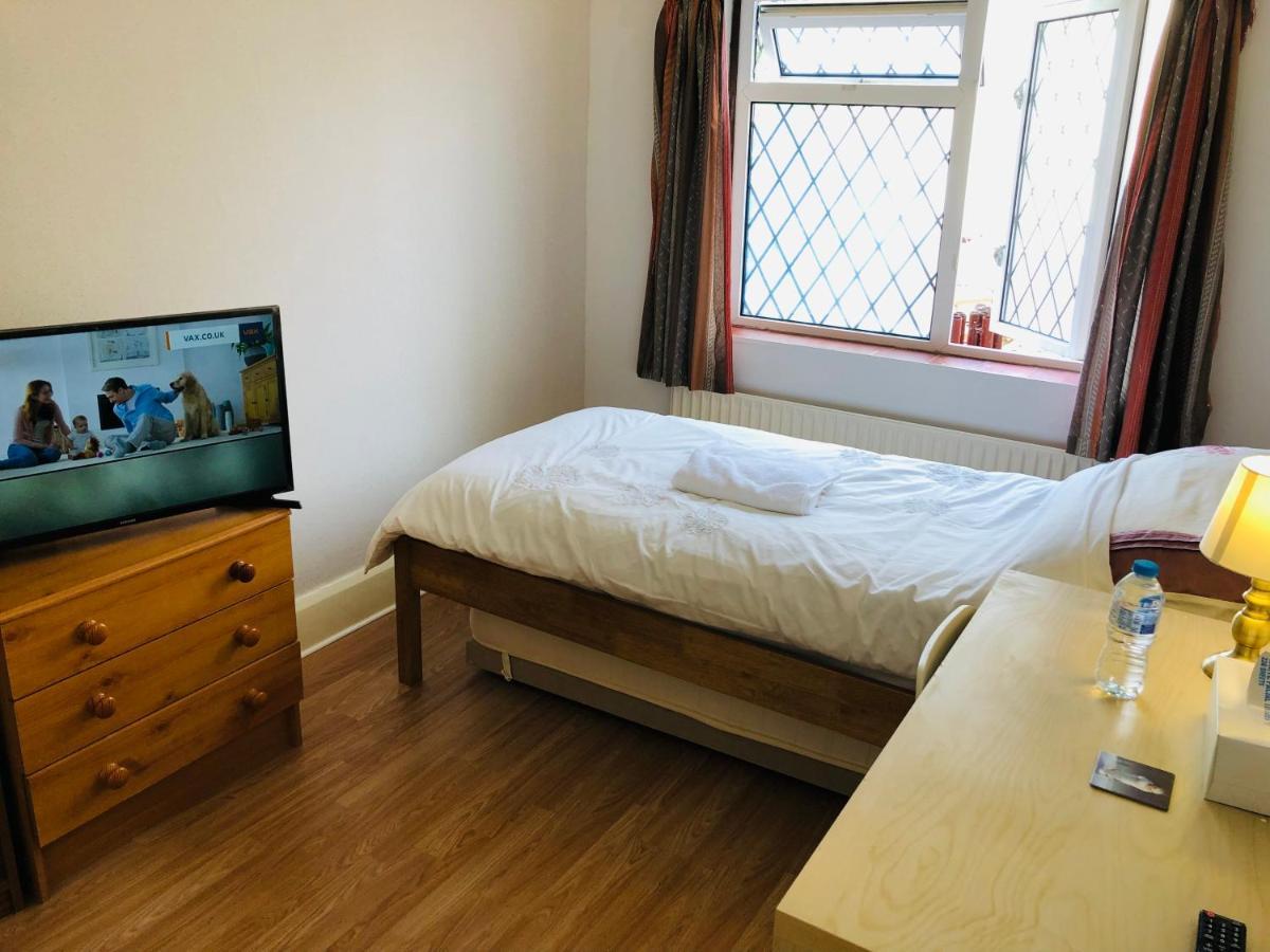Ferienwohnung Amazing Quiet Garden House Near London Luton Airport Exterior foto
